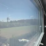 Lägenhet 1,5 In Ruhiger Lage Stadtnah Neu In *