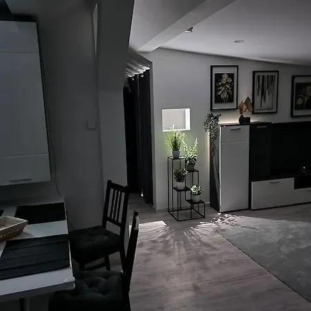 1,5 In Ruhiger Lage Stadtnah Neu In * Brunnthal